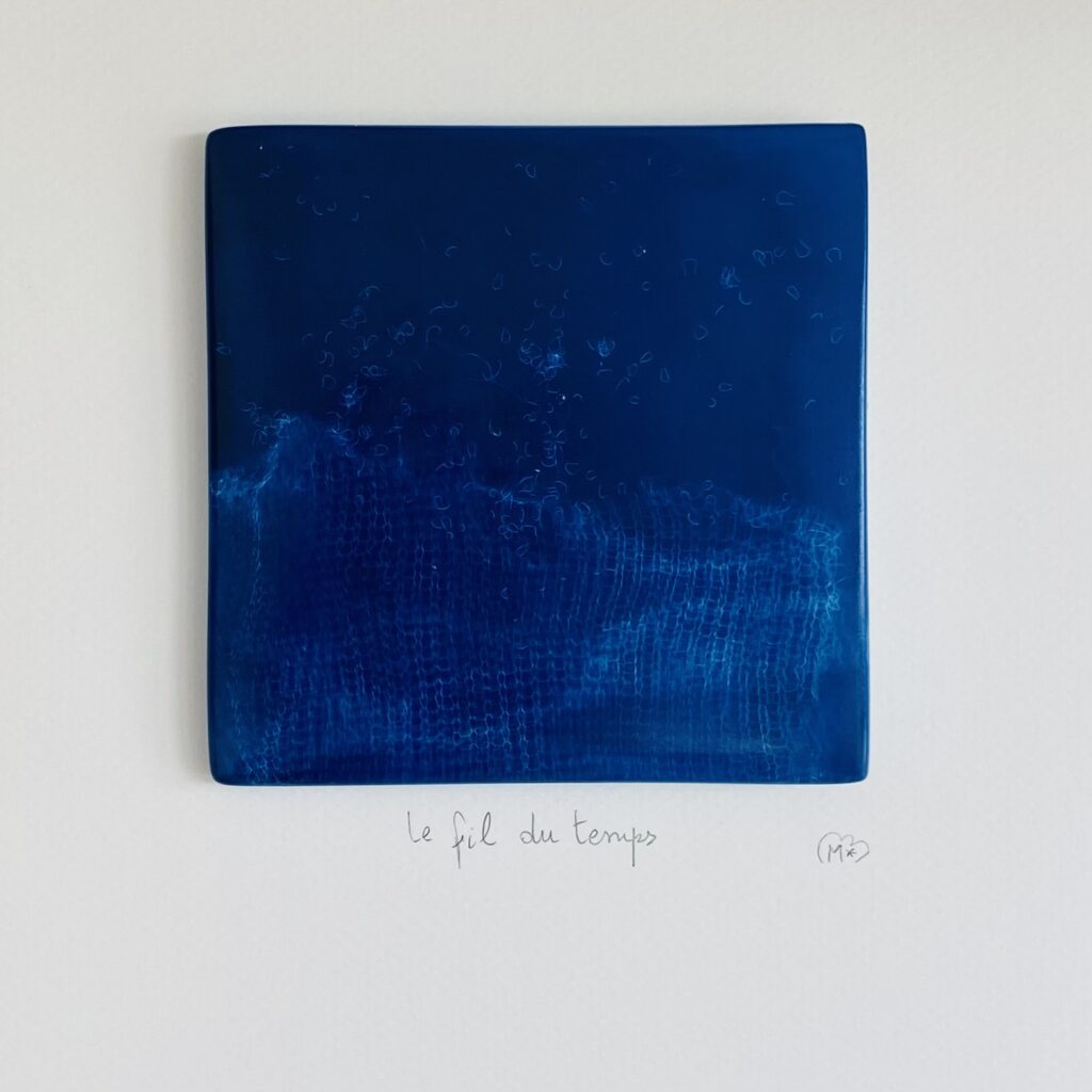 Les Mots Bleus - Illu 'Le fil du temps'